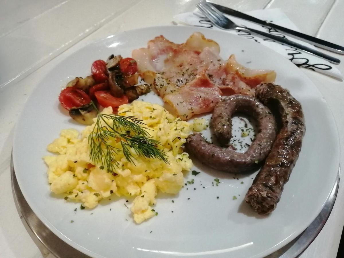 Villa Mariss Guesthouse Kraaifontein Zewnętrze zdjęcie