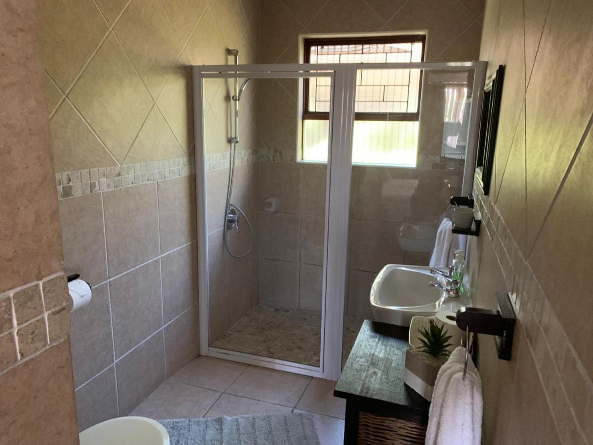 Villa Mariss Guesthouse Kraaifontein Zewnętrze zdjęcie
